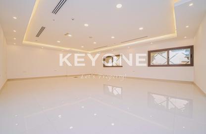 Office Space - Studio - 1 Bathroom for rent in Nastaran - Culture Village - Dubai
