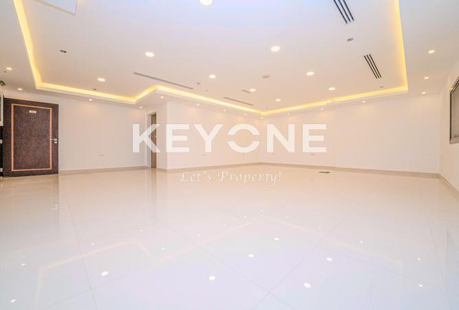 123361105 - Property Image 3