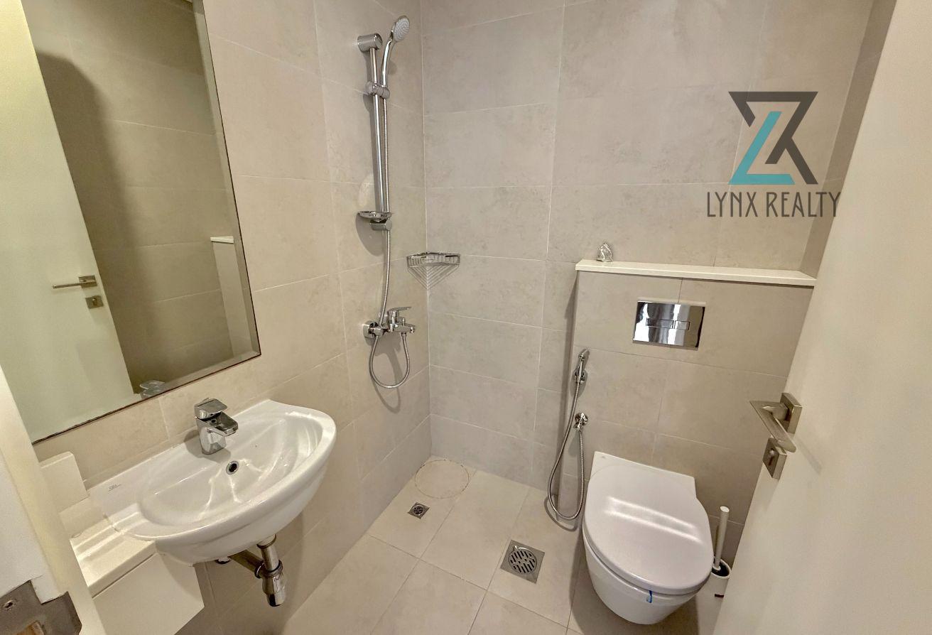 ELEGANT 2 BEDROOM | STORE ROOM | FAMILY ONLY photo 13