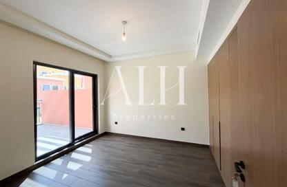 Townhouse - 3 Bedrooms - 3 Bathrooms for sale in Portofino - Damac Lagoons - Dubai