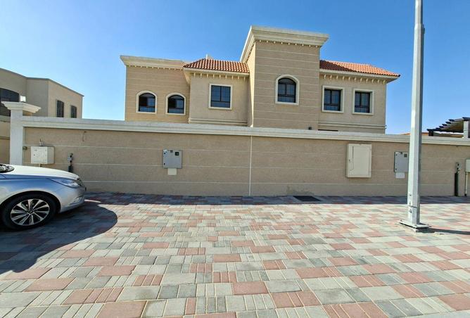 16231945 - Property Image 2