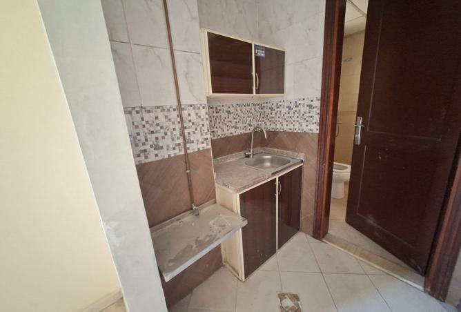 141912579 - Property Image 3