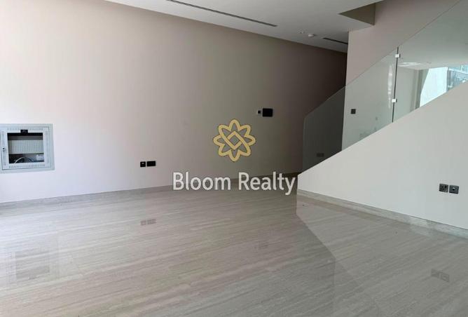 101723688 - Property Image 2