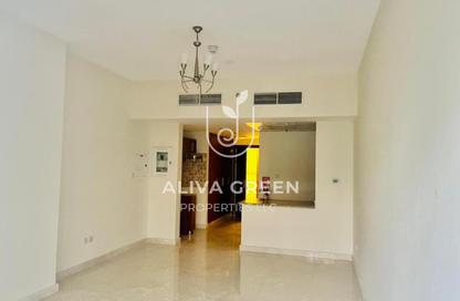 Apartment - Studio - 1 for rent in Safeer Tower 1 - Safeer Towers - Business Bay - Dubai