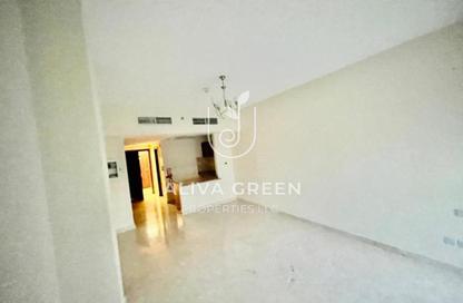Apartment - Studio - 1 for rent in Safeer Tower 1 - Safeer Towers - Business Bay - Dubai