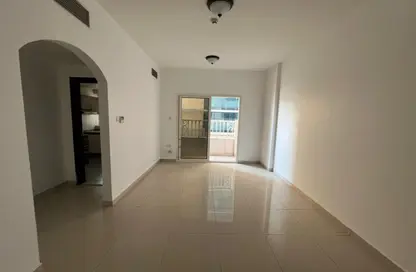 Apartment - 2 Bedrooms - 2 Bathrooms for rent in New Al Taawun Road - Al Taawun - Sharjah