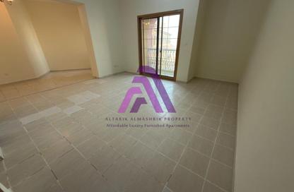 Apartment - Studio - 1 for rent in Building S06 - Spain Cluster - International City - Dubai