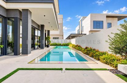 Villa - 5 - 6 for sale in Nad Al Sheba Gardens 1 - Nad Al Sheba Gardens - Nad Al Sheba 1 - Nad Al Sheba - Dubai