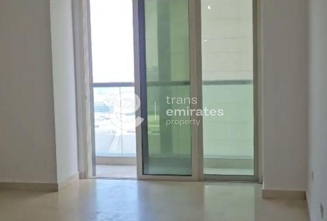 73857373 - Property Image 3