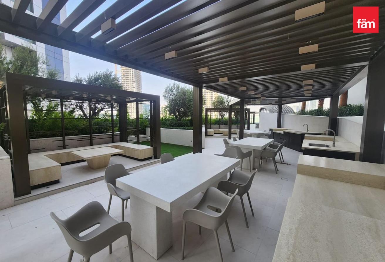 Family Living | Prime Area | Best Price photo 15