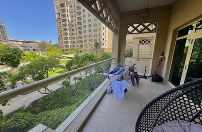 Apartment - 2 Bedrooms - 3 Bathrooms for sale in Al Anbara - Shoreline Apartments - Palm Jumeirah - Dubai
