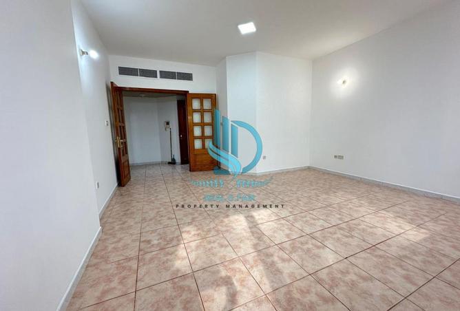 66332349 - Property Image 2