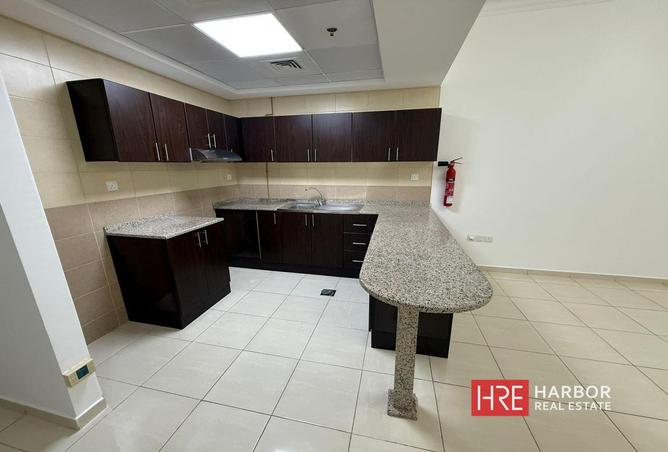 74618607 - Property Image 2