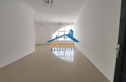 Apartment - 3 - 3 for rent in Emirates Tower - New Al Taawun Road - Al Taawun - Sharjah