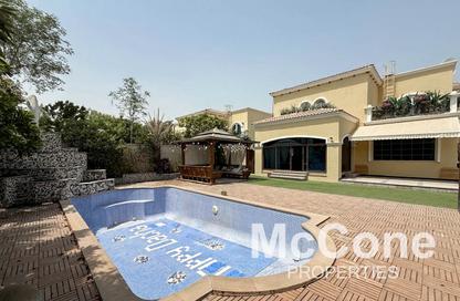 Villa - 4 Bedrooms - 6 Bathrooms for rent in District 3 - Jumeirah Park - Dubai