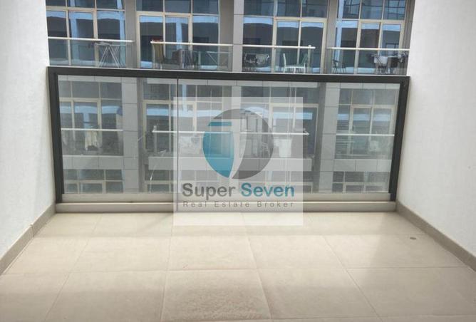 1 BEDROOM FOR RENT WITH BALCONY GOOD LOCATION photo 2