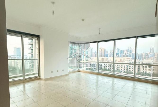 70267679 - Property Image 2