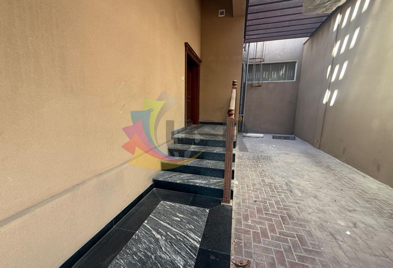 INDEPENDENT 4BHK W/ MAID ROOM | 2 PARKINGS | 325K photo 22