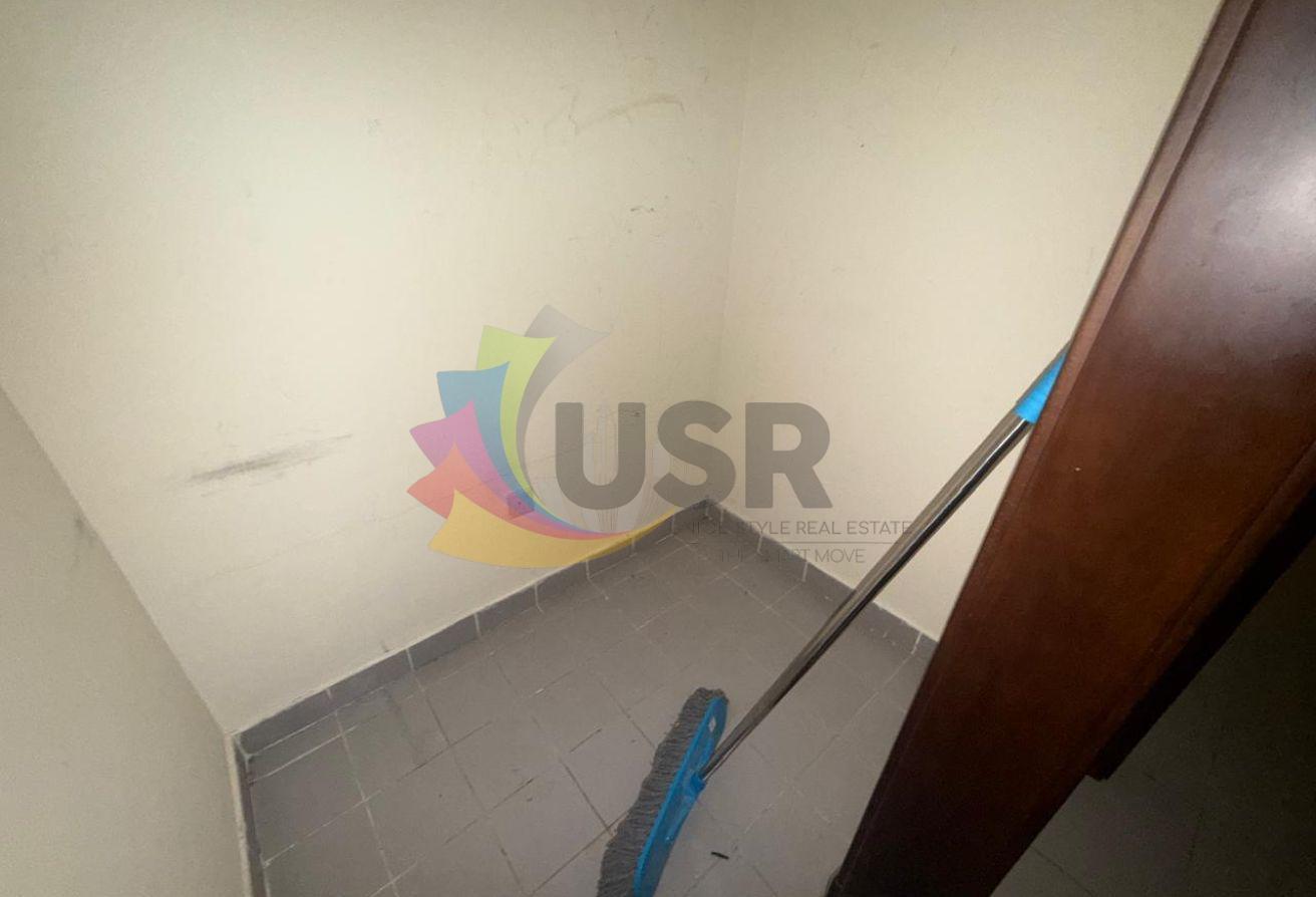 INDEPENDENT 4BHK W/ MAID ROOM | 2 PARKINGS | 325K photo 29