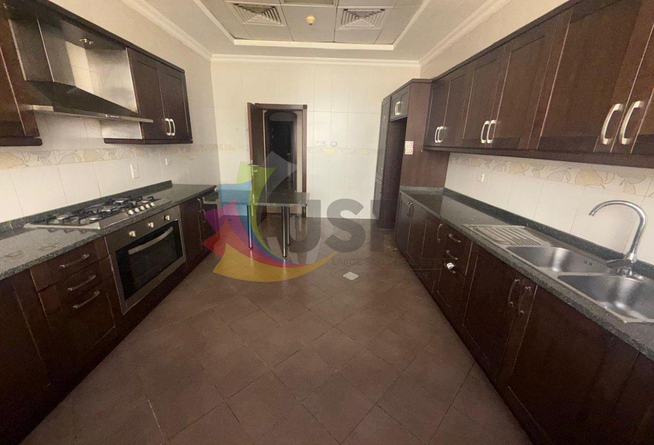 INDEPENDENT 4BHK W/ MAID ROOM | 2 PARKINGS | 325K photo 24