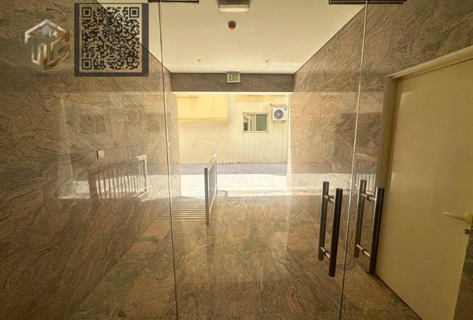 127927426 - Property Image 3
