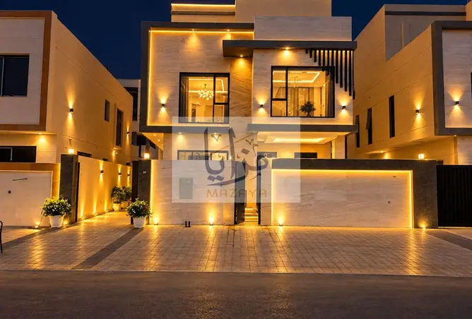 156017961 - Property Image 2
