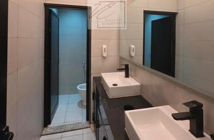 Shop - Studio for rent in Elz by Danube - Arjan - Dubai