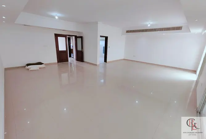 145536696 - Property Image 2