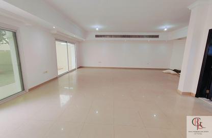 Villa - 4 - 4 for rent in Mohamed Bin Zayed Centre - Mohamed Bin Zayed City - Abu Dhabi