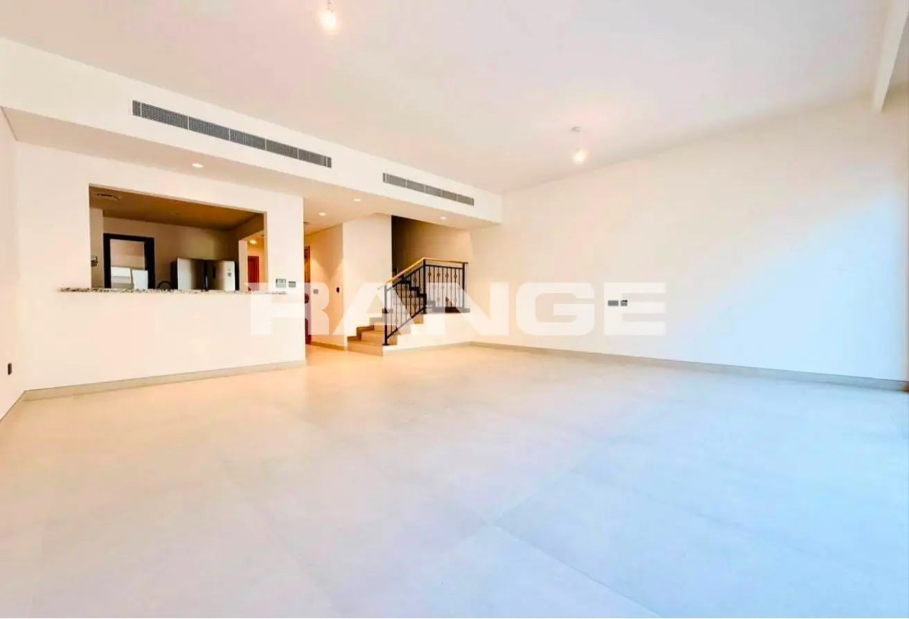 130204022 - Property Main Image
