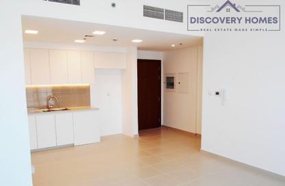 Apartment - 2 Bedrooms - 3 Bathrooms for rent in Zahra Apartments 2B - Zahra Apartments 2 - Zahra Apartments - Town Square - Dubai
