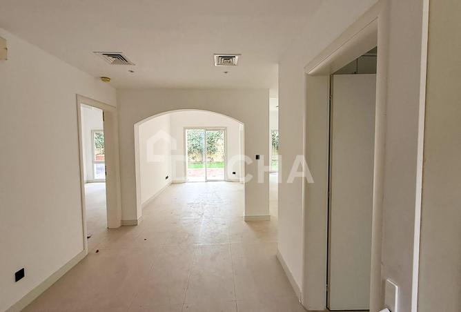 64403808 - Property Image 3