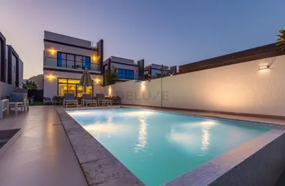 Villa - 4 Bedrooms - 5 Bathrooms for rent in Al Dana Villas - Sharm - Fujairah