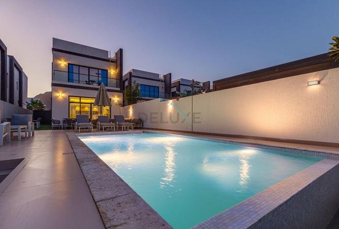 97833135 - Property Main Image