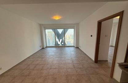 Apartment - 1 Bedroom - 2 Bathrooms for rent in UP Tower - Sheikh Zayed Road - Dubai