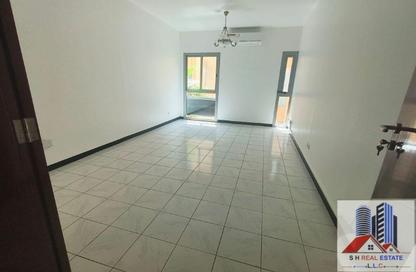 Apartment - 2 Bedrooms - 1 Bathroom for rent in Karama 1 Building - Al Karama - Dubai