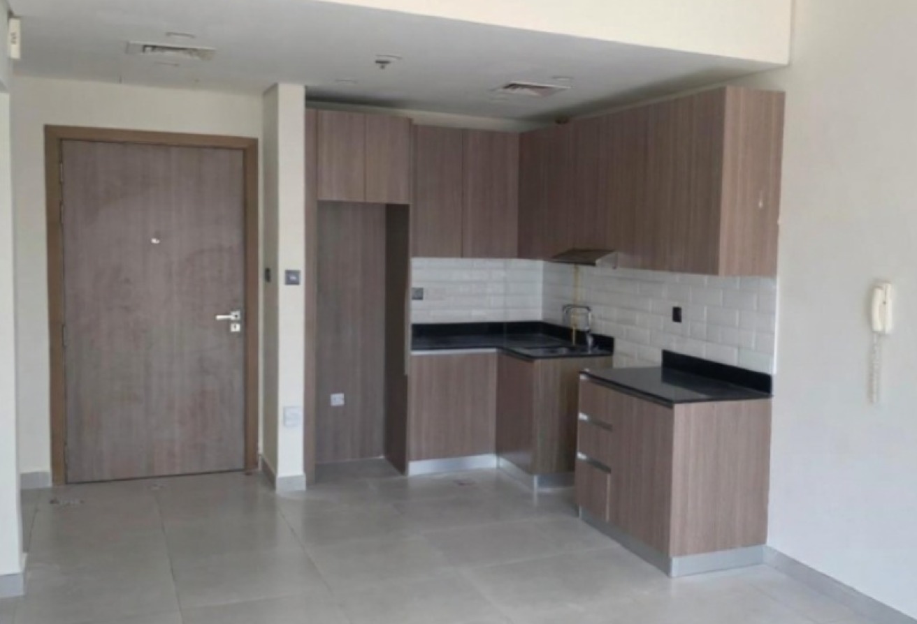 Ready To Move in I DEWA Bill  I Fully Furnished