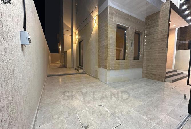 137884027 - Property Image 3