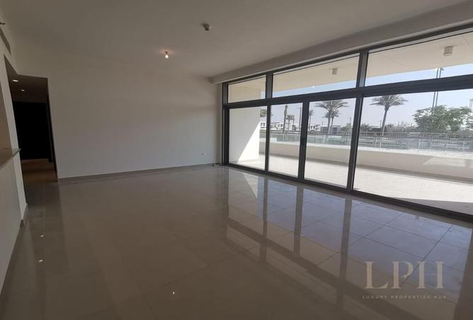 114178010 - Property Image 2