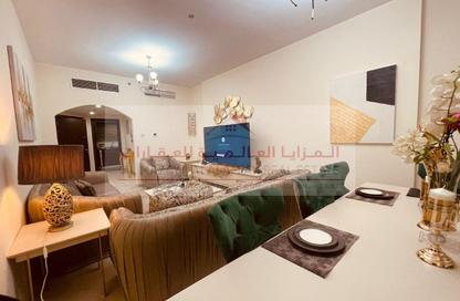 Apartment - 2 - 3 for rent in Al Taawoon Tower 2 - Al Taawoon Towers - Al Khan - Sharjah