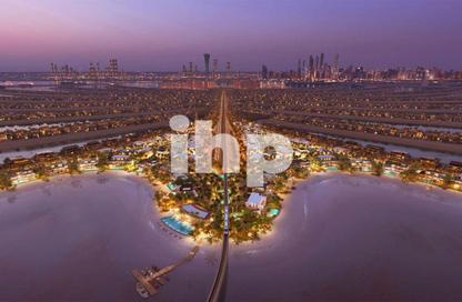 Villa - 6 Bedrooms - 7+ Bathrooms for sale in The Palm Crown - Palm Jumeirah - Dubai