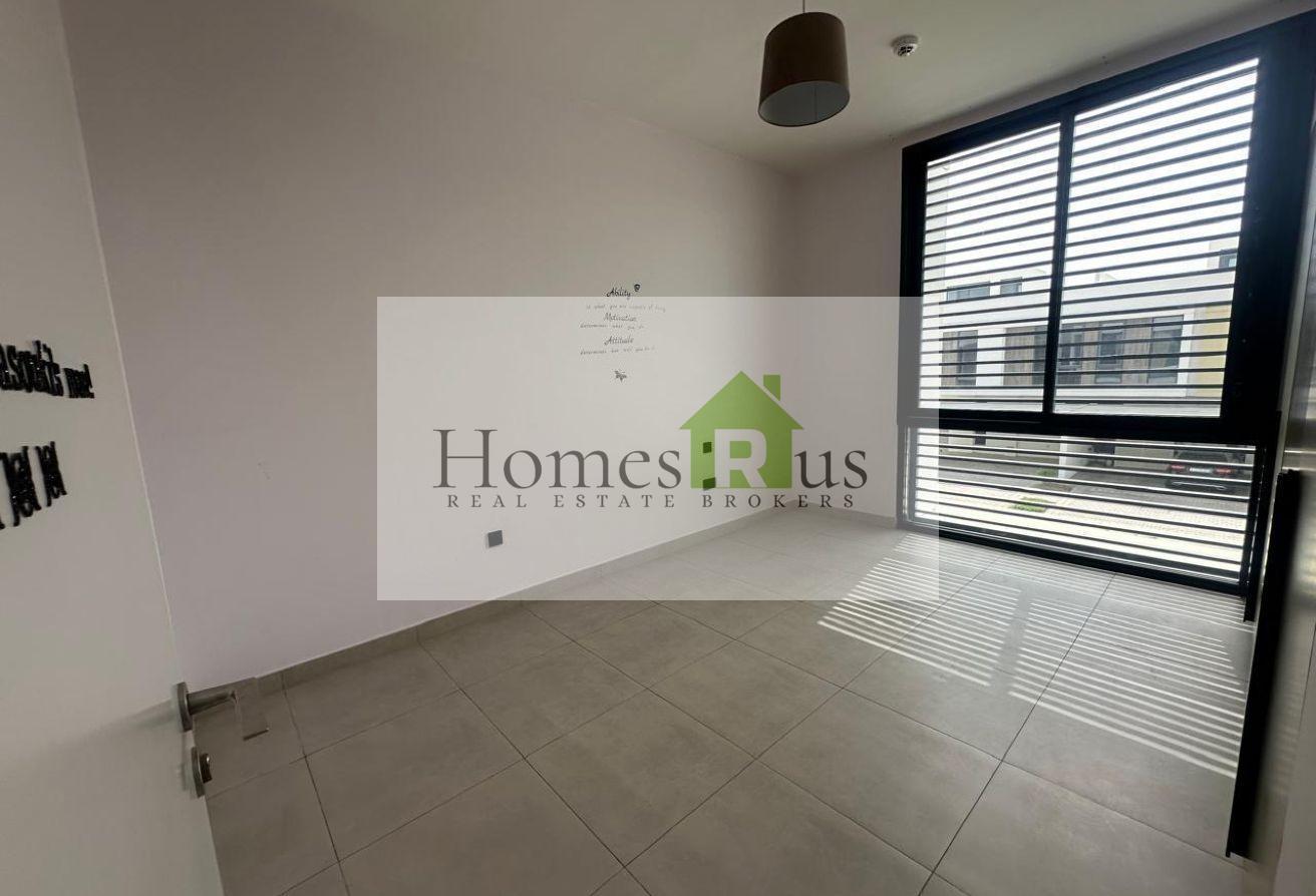Zero Commission | Single Row | Unfurnished photo 19