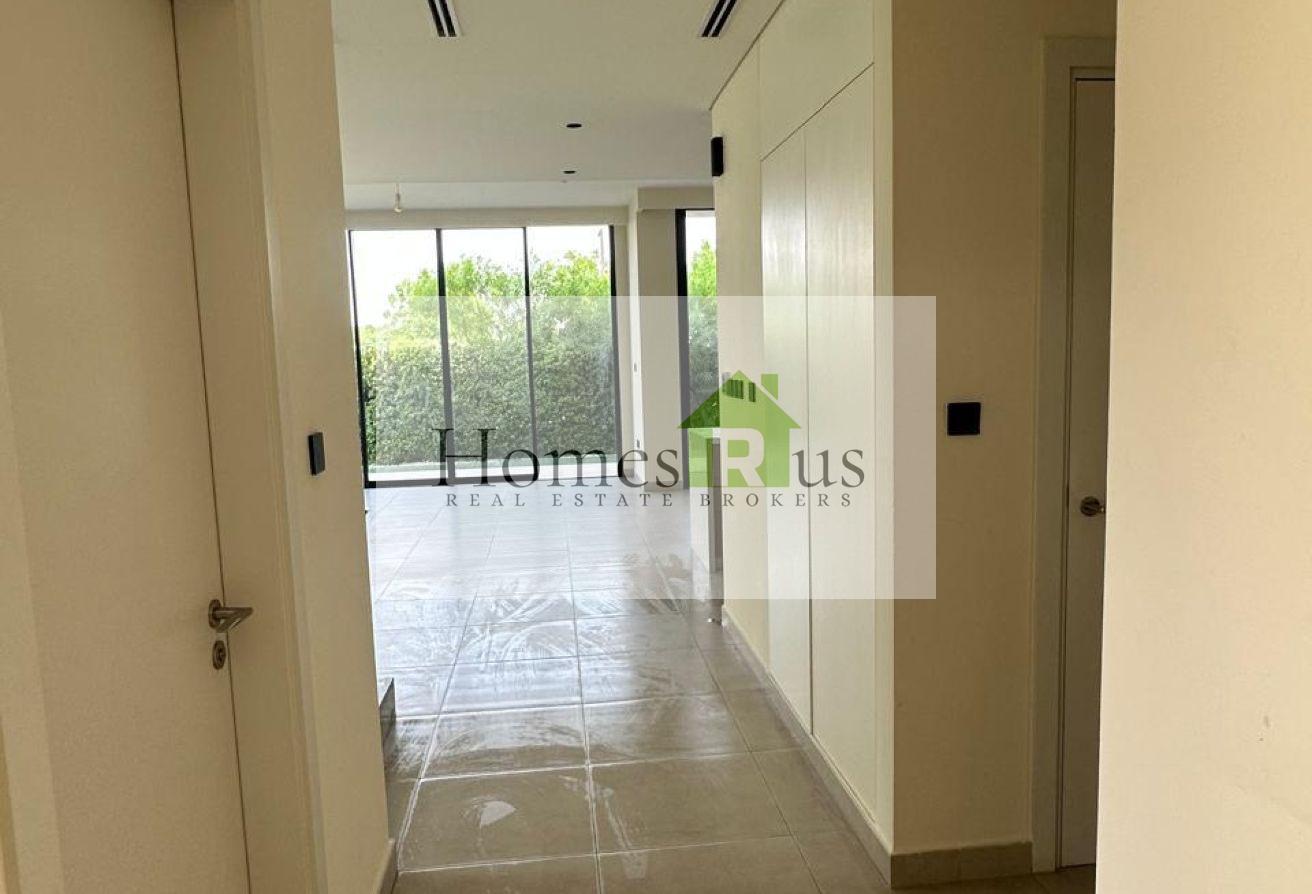 Zero Commission | Single Row | Unfurnished photo 6