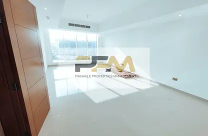 شقة - 3 غرف نوم - 4 حمامات للايجار في الخالدية - أبوظبي شقة - 3 غرف نوم - 4 حمامات للايجار في الخالدية - أبوظبي