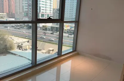 Apartment - 1 Bedroom - 2 Bathrooms for rent in Gulfa Towers - Al Rashidiya 1 - Al Rashidiya - Ajman
