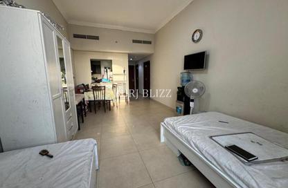Apartment - 1 - 2 for rent in Plaza Residences 2 - Plaza Residences - District 13 - Jumeirah Village Circle - Dubai