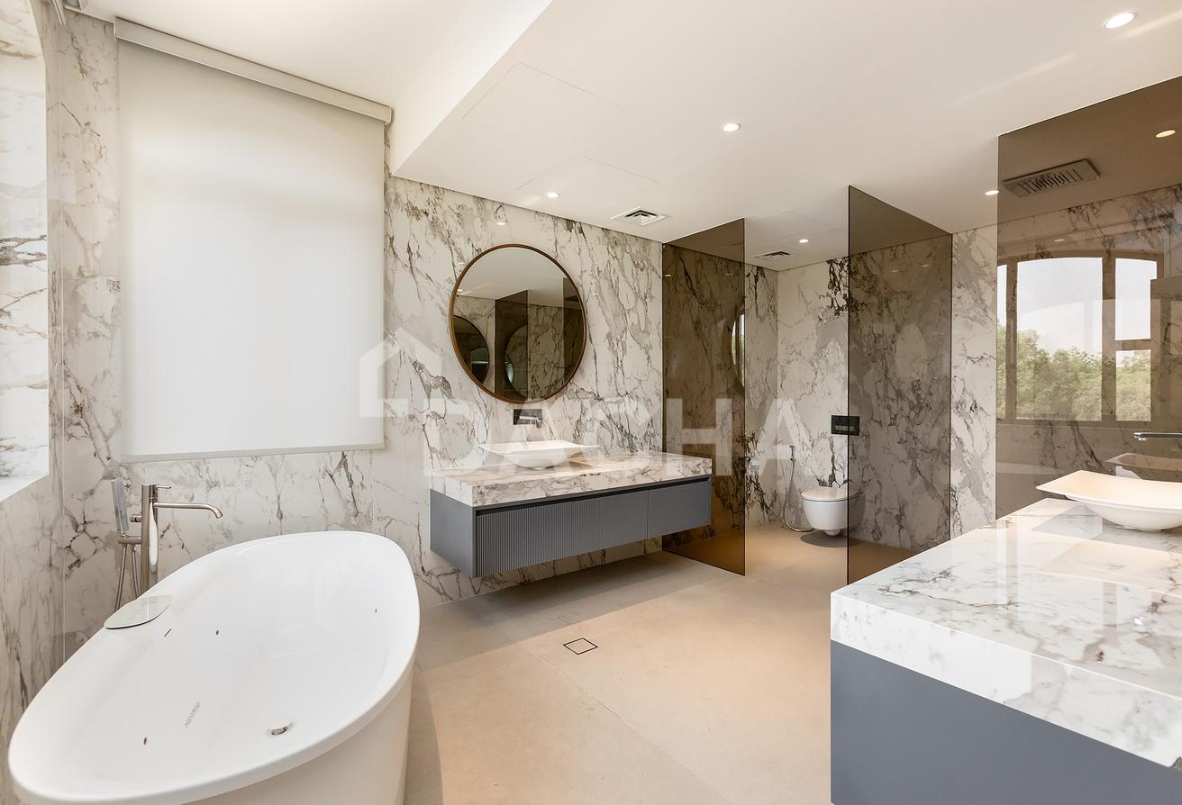Luxury Family Home | Full Golf Views photo 26
