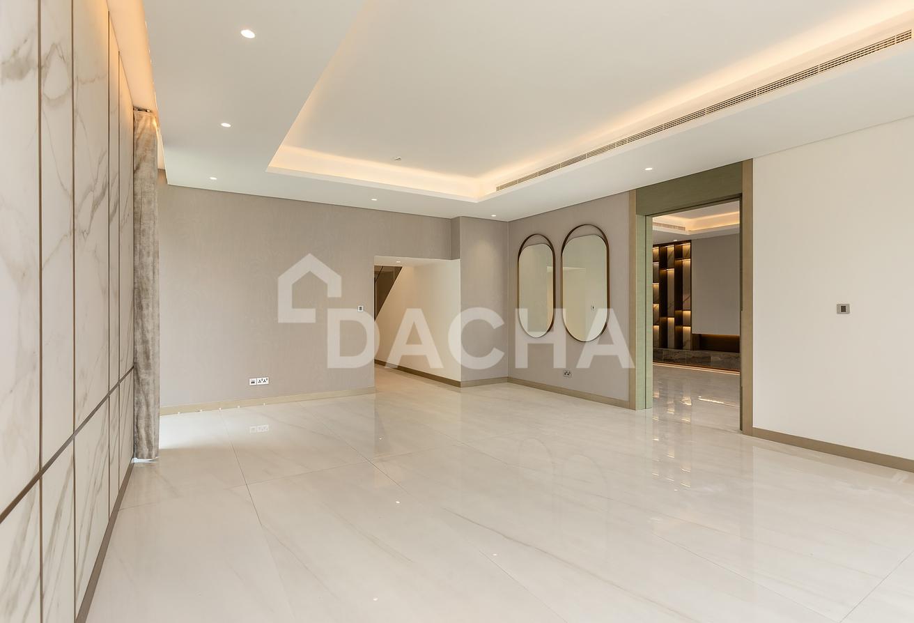 Luxury Family Home | Full Golf Views photo 15
