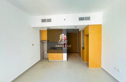 Apartment - Studio - 1 Bathroom for rent in Souks Residential - Al Mamsha - Muwaileh - Sharjah