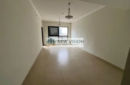 Apartment - 2 Bedrooms - 3 Bathrooms for rent in Al Khan Corniche - Al Khan - Sharjah